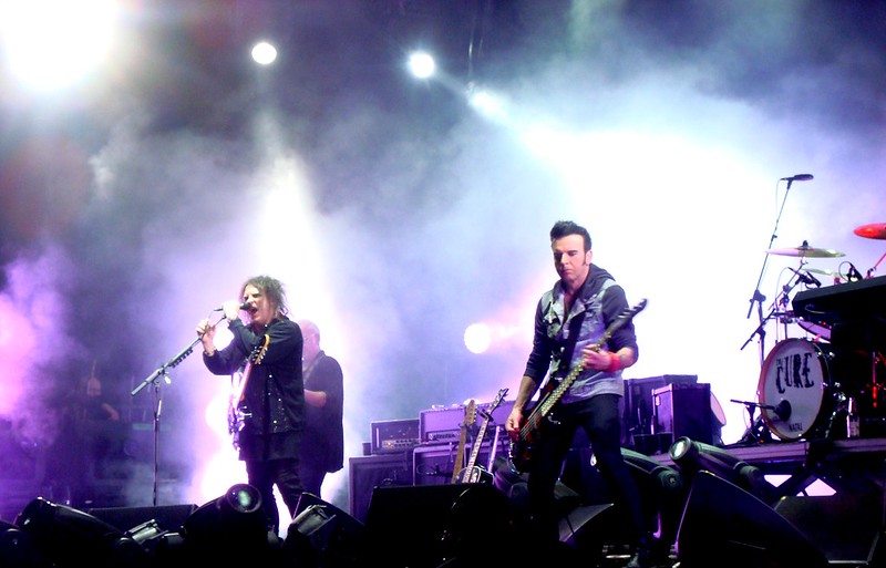 In arrivo il nuovo album dei The Cure: quando esce, tracklist e copertina